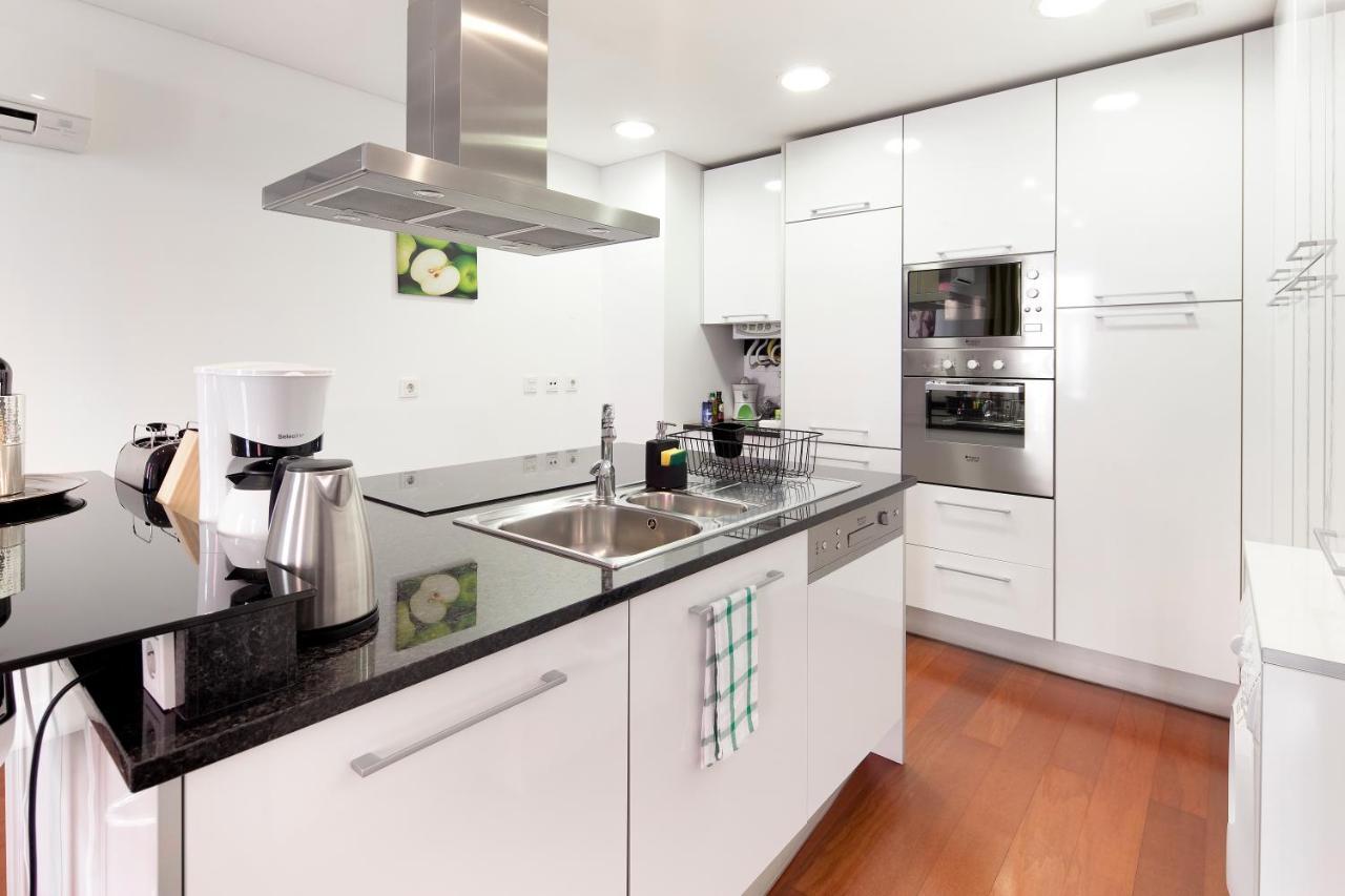 Superior One-Bedroom Apartment
