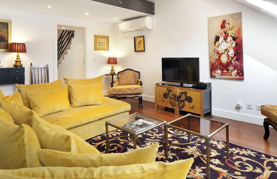 Lisbon Rentals Chiado-1