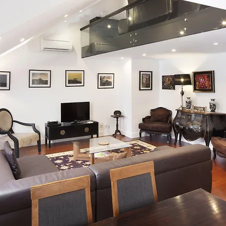 Lisbon Rentals Chiado-3