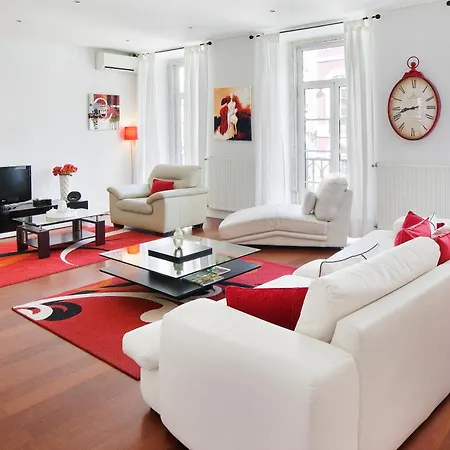 Lisbon Rentals Chiado-3